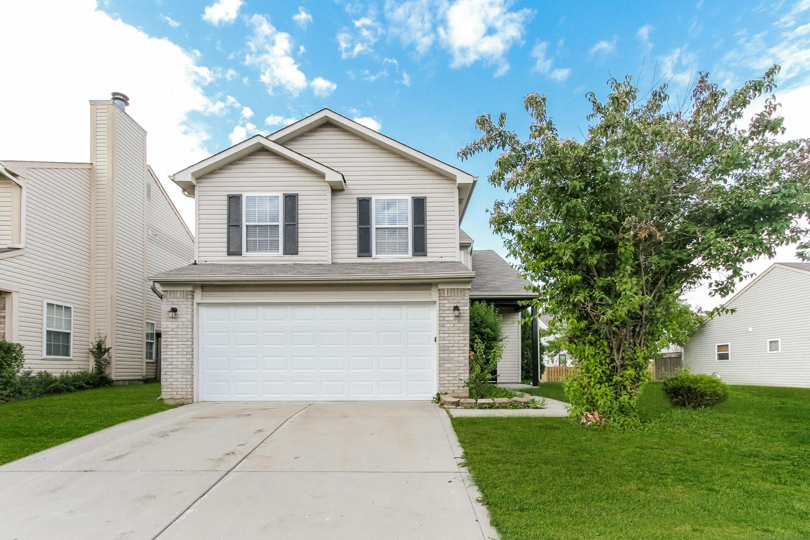 5621 Sweet River Dr, Indianapolis, IN 46221 Home for Rent 4 Beds, 2